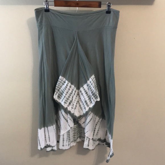 Prana Dresses & Skirts - Prana Sage Green & White Tie-Dye Midi Skirt
